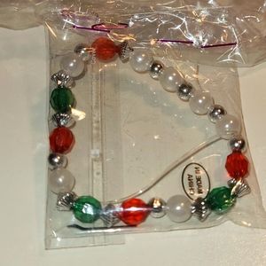 8 Bracelet-Making Kits